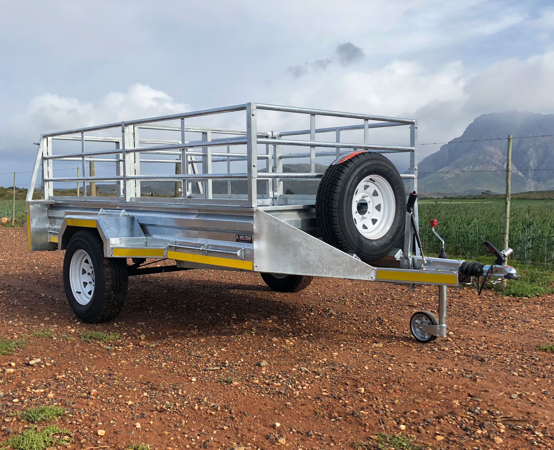 New-Trend-Manufacturing-Skaapwa-Livestock-Trailer-1 (1) New-Trend-Manufacturing-Skaapwa-Livestock-Trailer-1 (1)